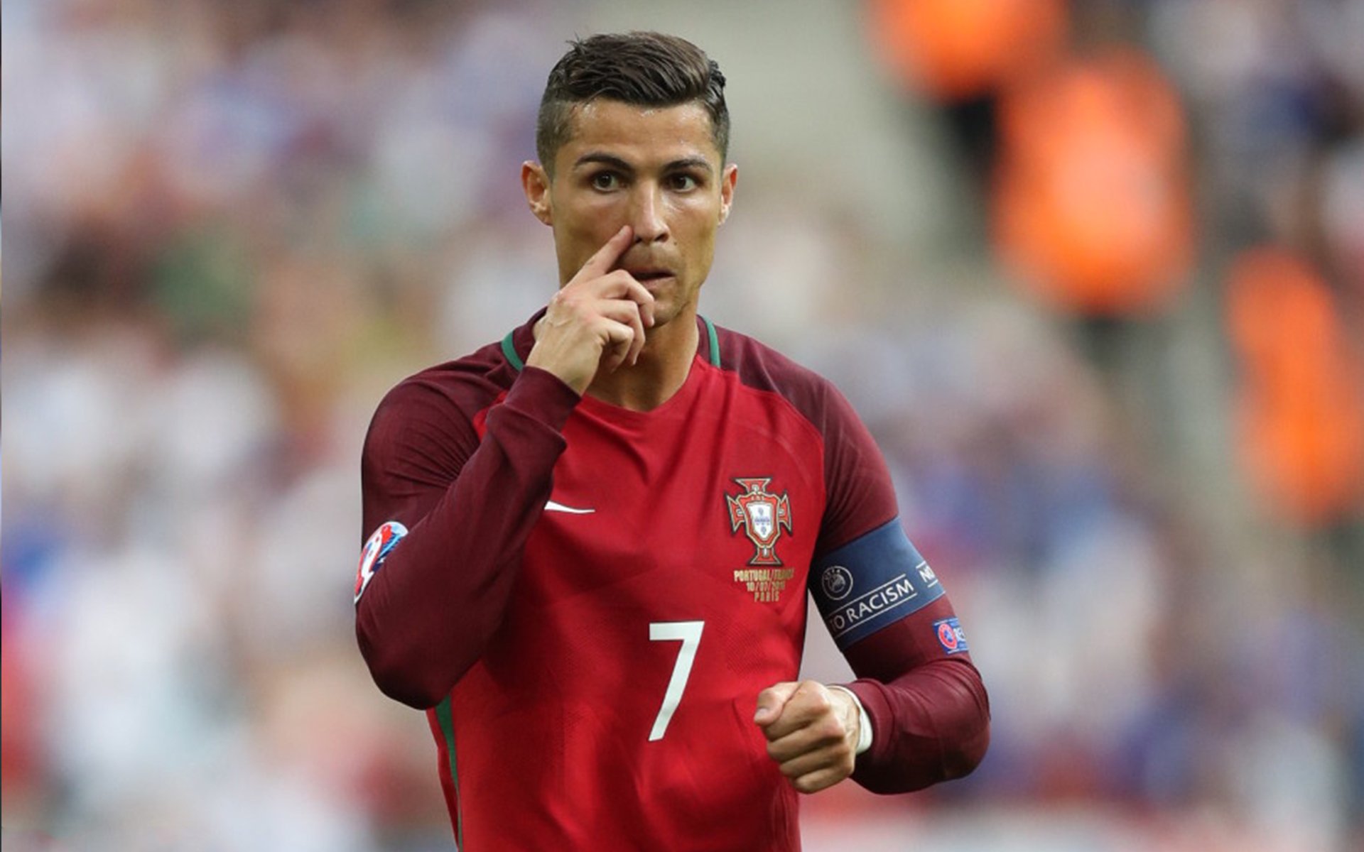 帕尔默贡献制胜表现，马里战术压制波兰—一场技术与纪律的胜利